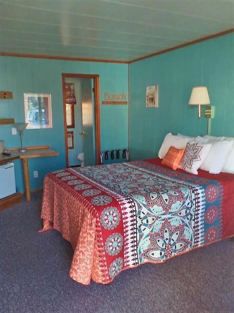 Monarch Motel - From Website (newer photo)